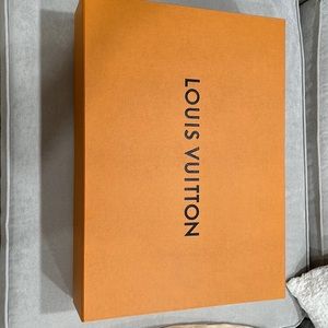 Brand New Louis Vuitton KeepAll 45 Box/dust bag